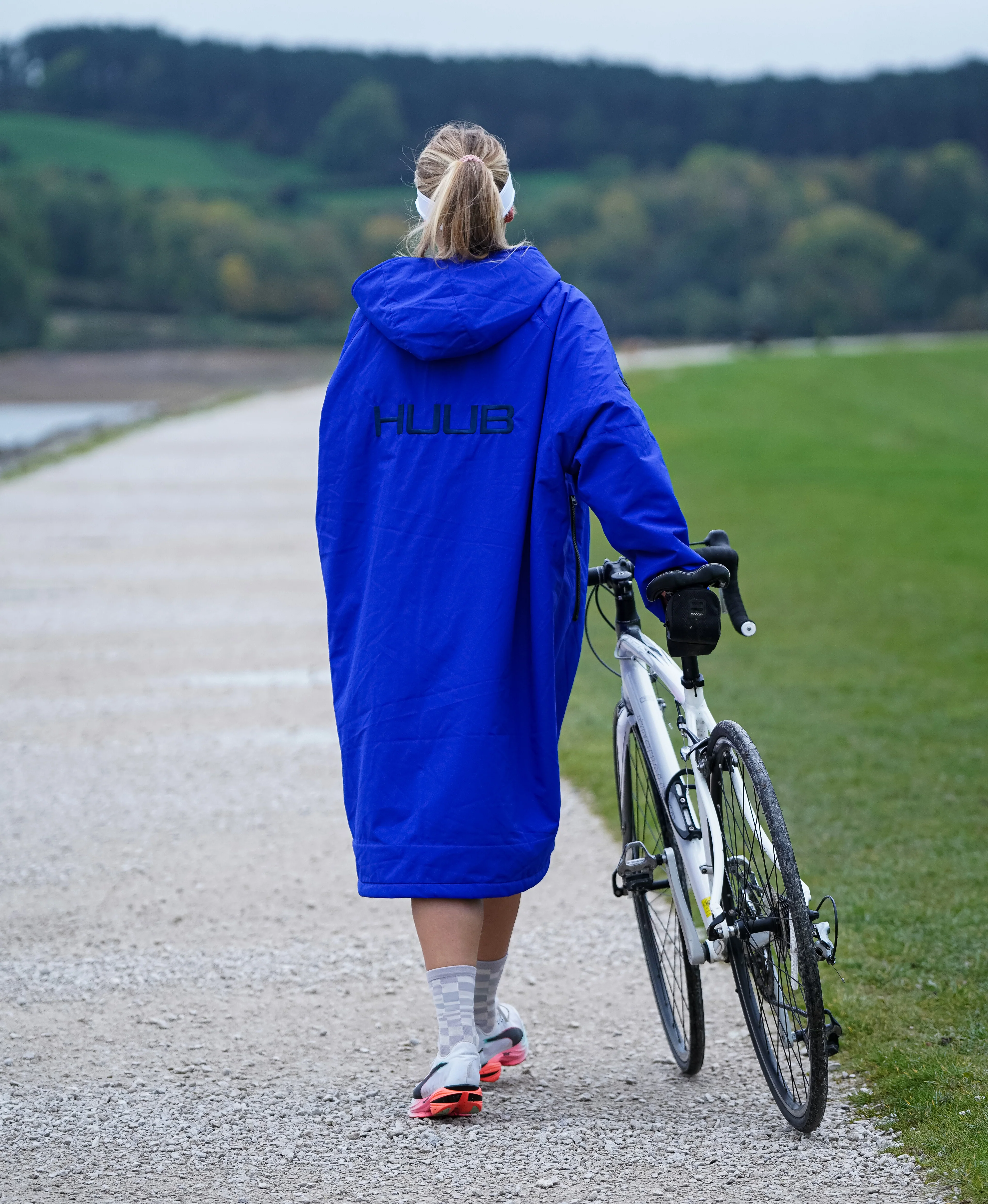 Changing Robe Cobalt - Image 4