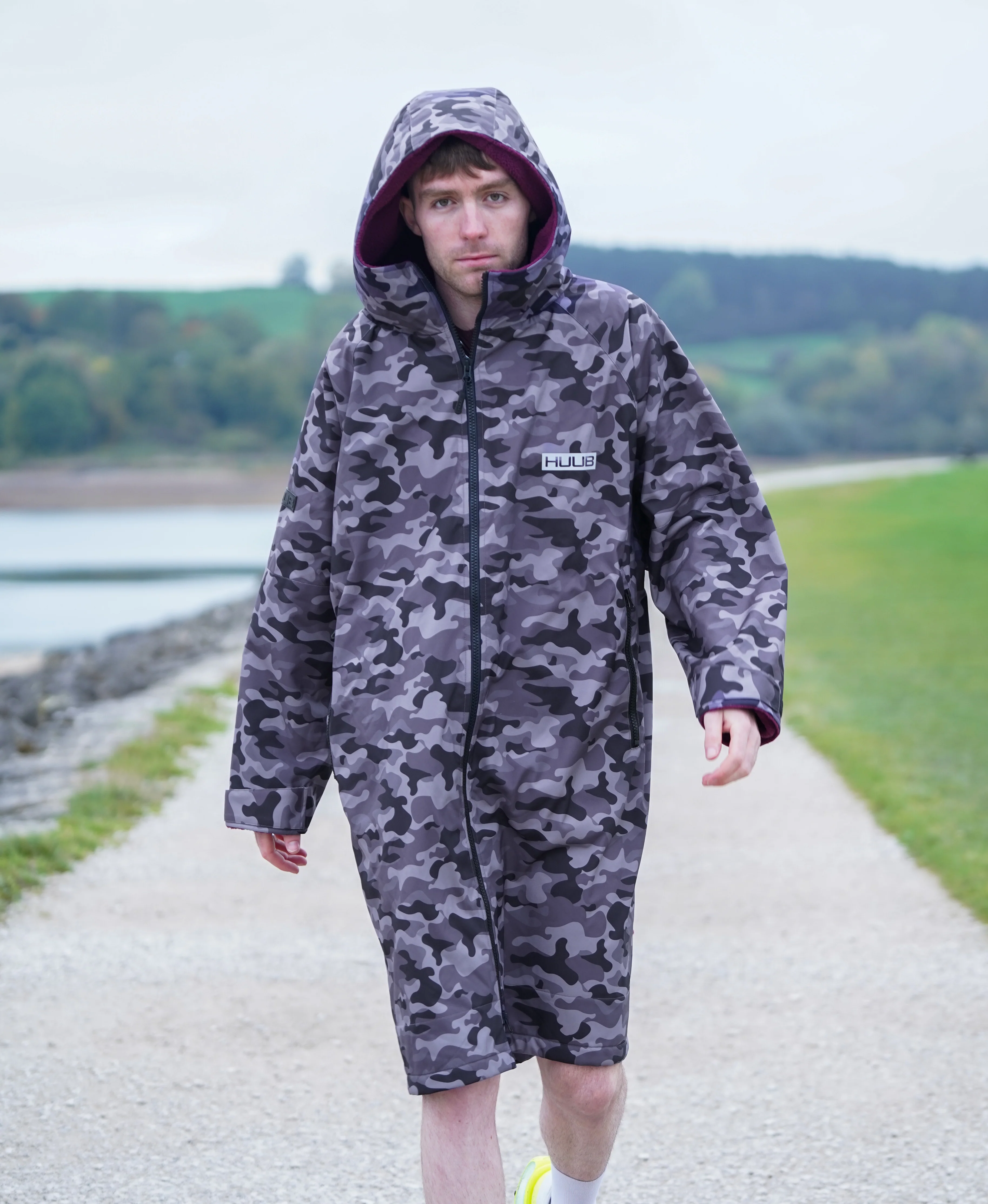 Changing Robe Grey Camo - Image 4