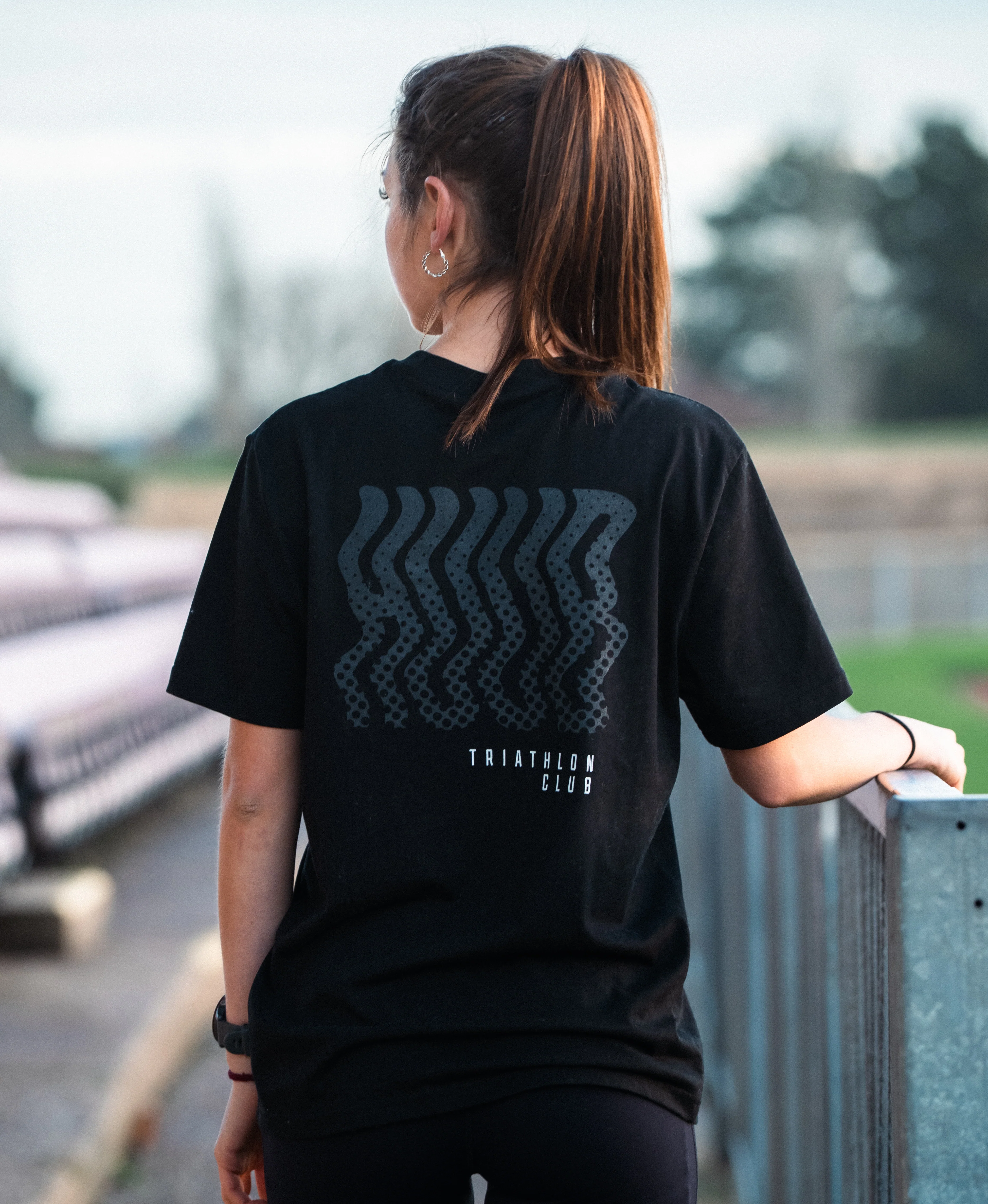 Wave T-Shirt - Black - Image 4