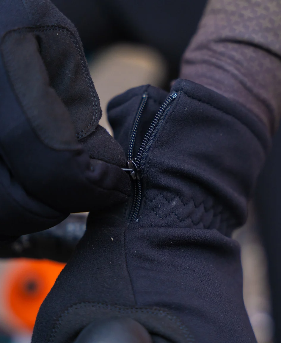 Winter Thermal Cycling Glove - Image 3